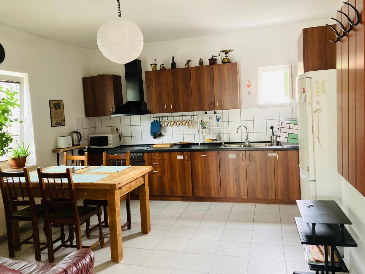 Chillhome Apartman Balatonalmádi Esterno foto